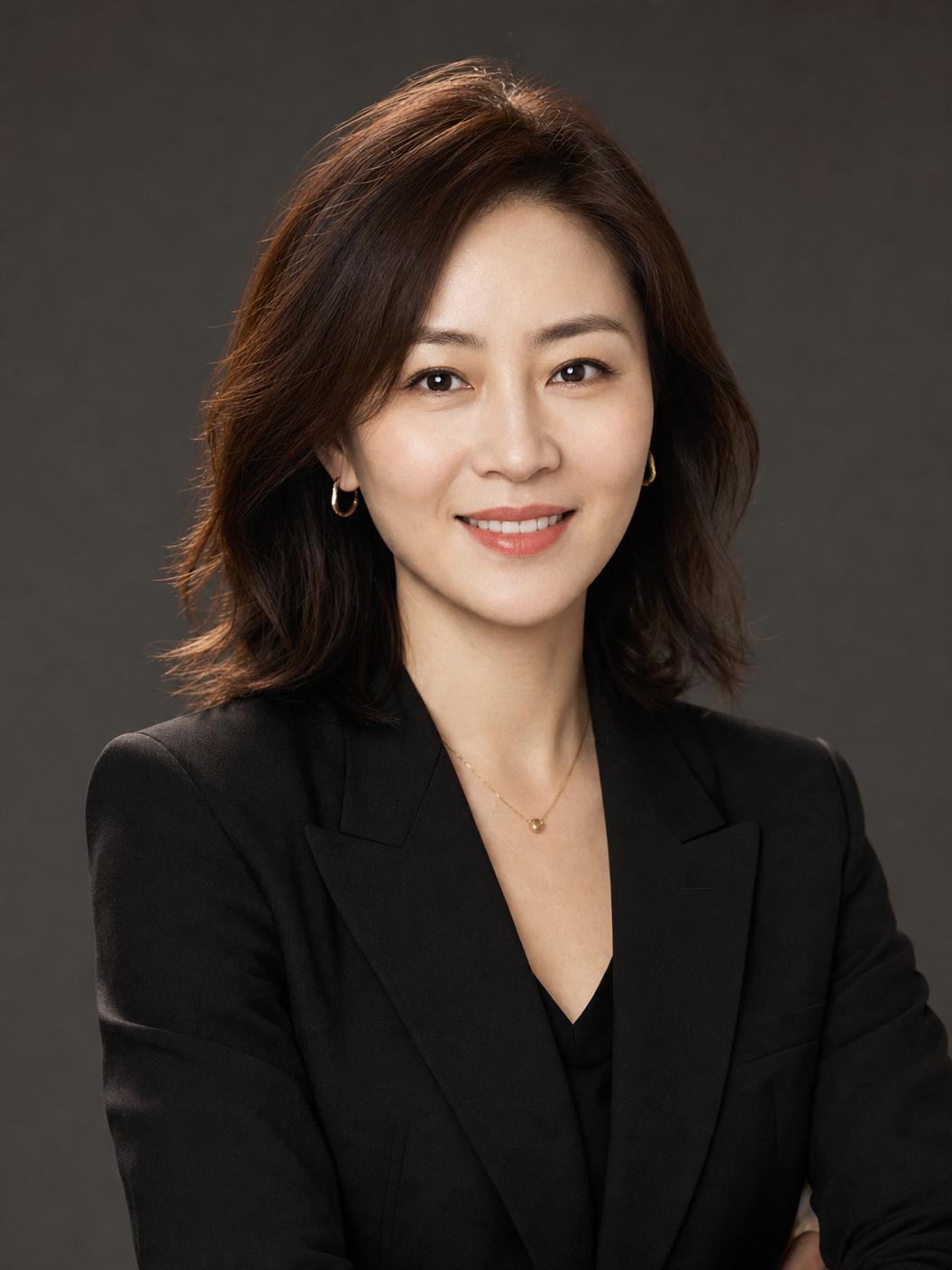 反差眼镜妹